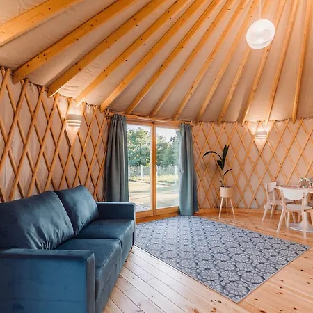 Luxusní stan Nalunk, Videken - Jurta 24 *