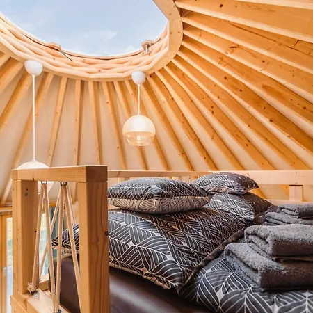 Nalunk, Videken - Jurta 24 *