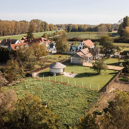 Nalunk, Videken - Jurta 24 Asvanyraro