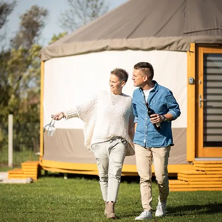 Nalunk, Videken - Jurta 24 Luxusní stan *